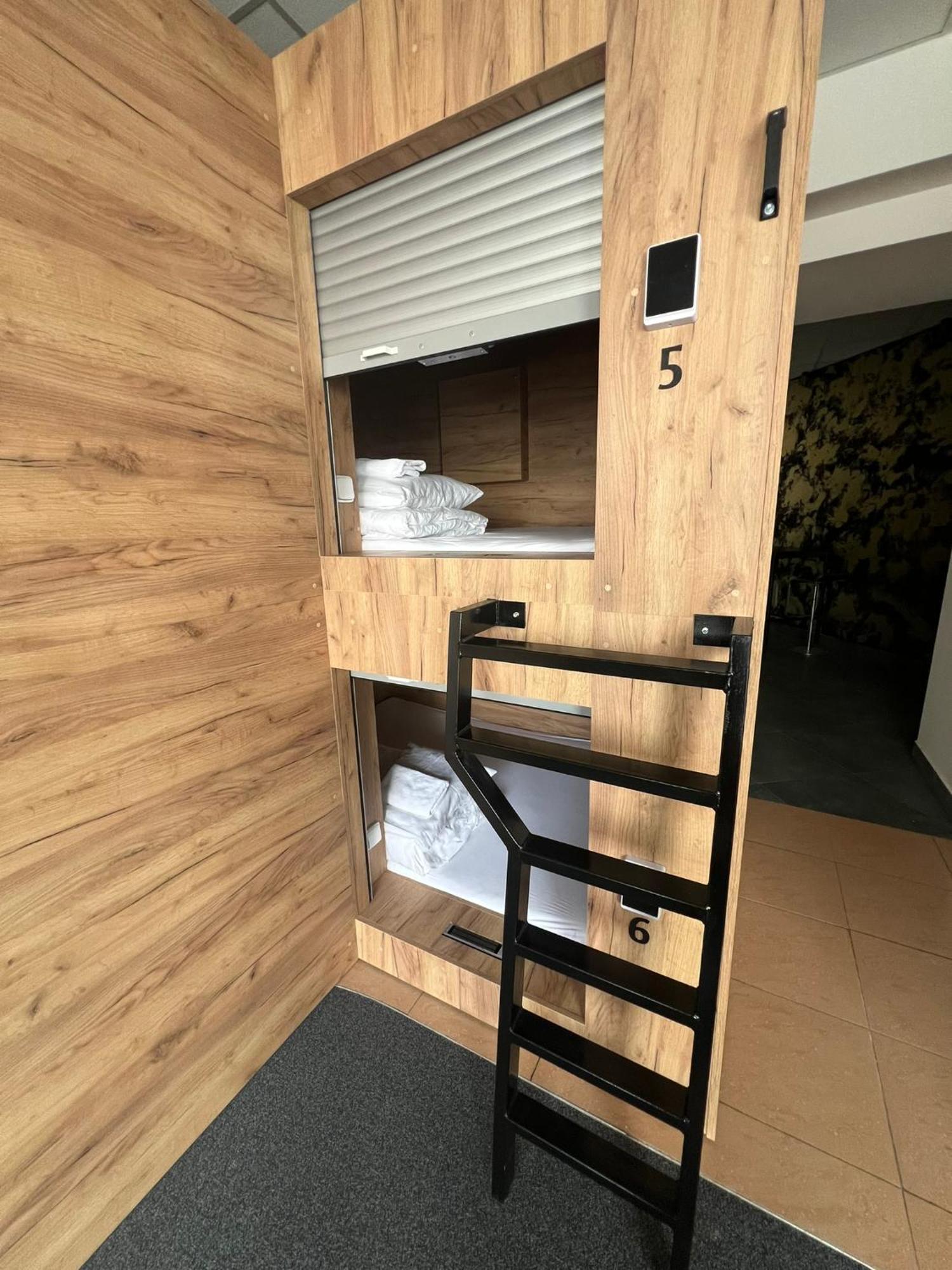 Like A Hostel Прага Экстерьер фото