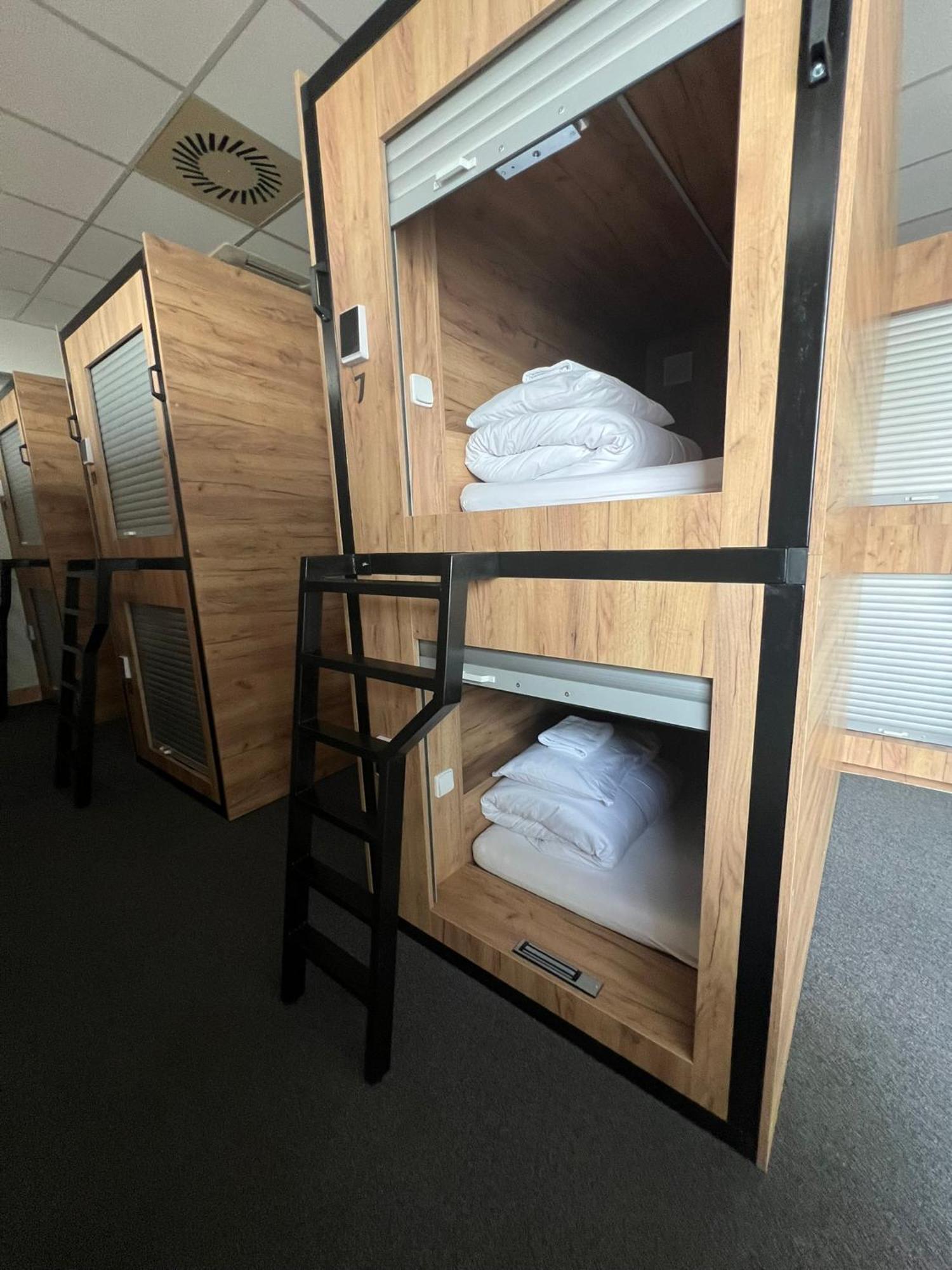 Like A Hostel Прага Экстерьер фото